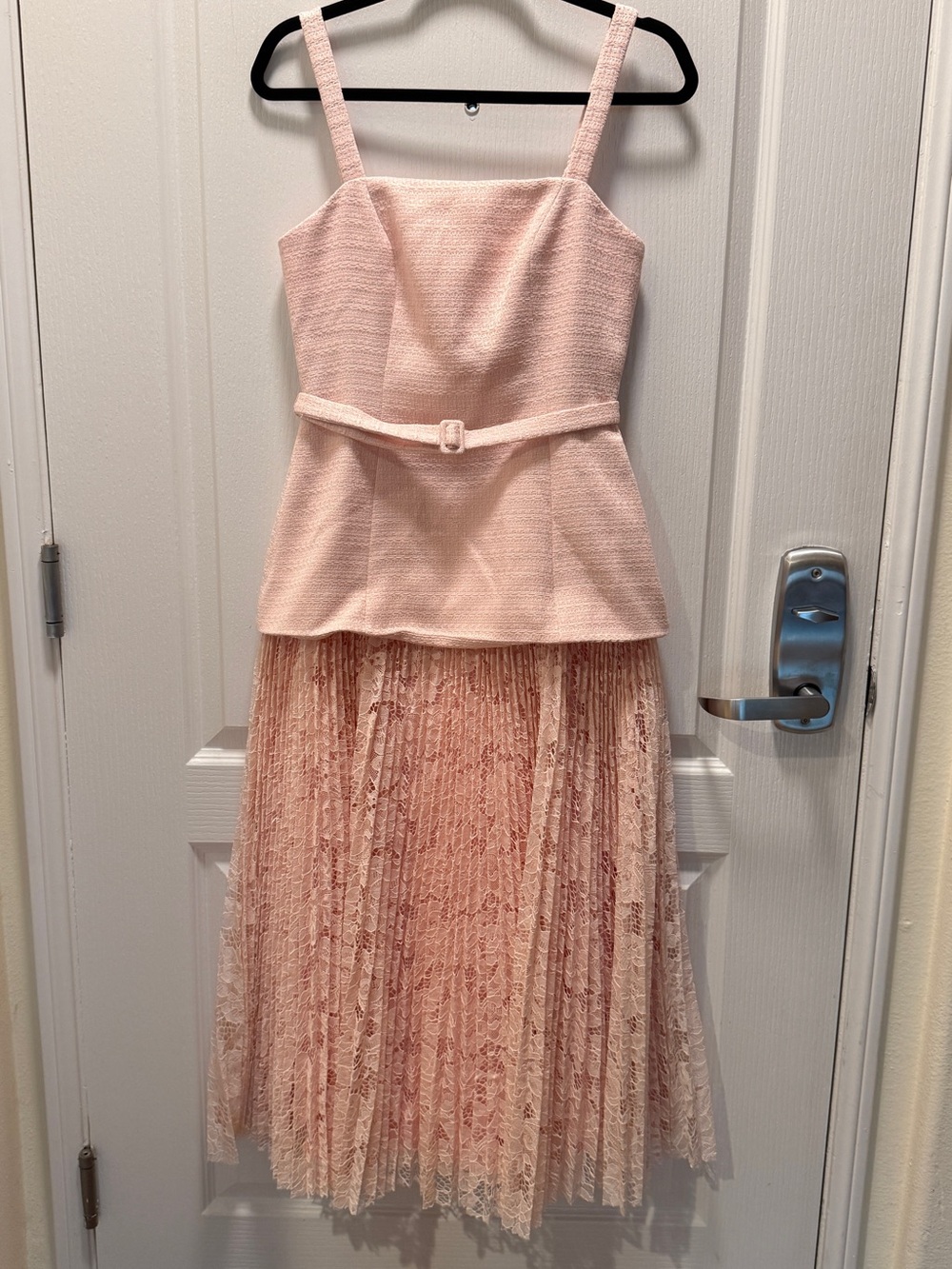 ASTR The Label Caitlin Mixed Media Tweed Midi Dress in Pink size S NWT - Picture 6 of 9